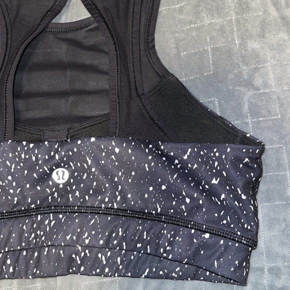 Lululemon Mesh Bra - Picture 11 of 13